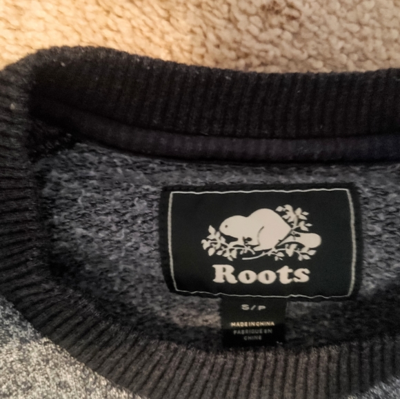 Roots Sweaters - Picture 4 of 6